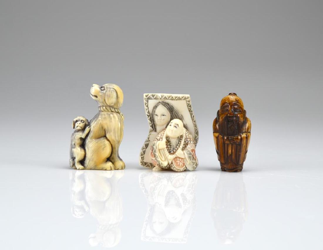 THREE JAPANESE CARVED NETSUKES (1 of 3)