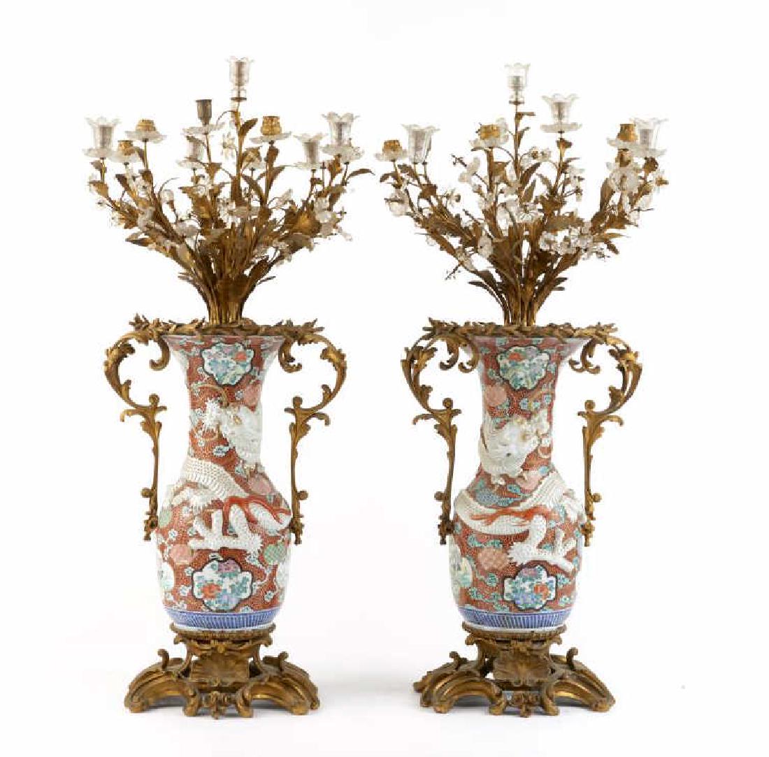 MONUMENTAL PAIR OF JAPANESE IMARI VASES (1 of 11)