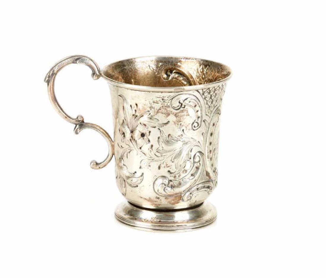 CANADIAN SILVER CHRISTENING MUG (1 of 9)