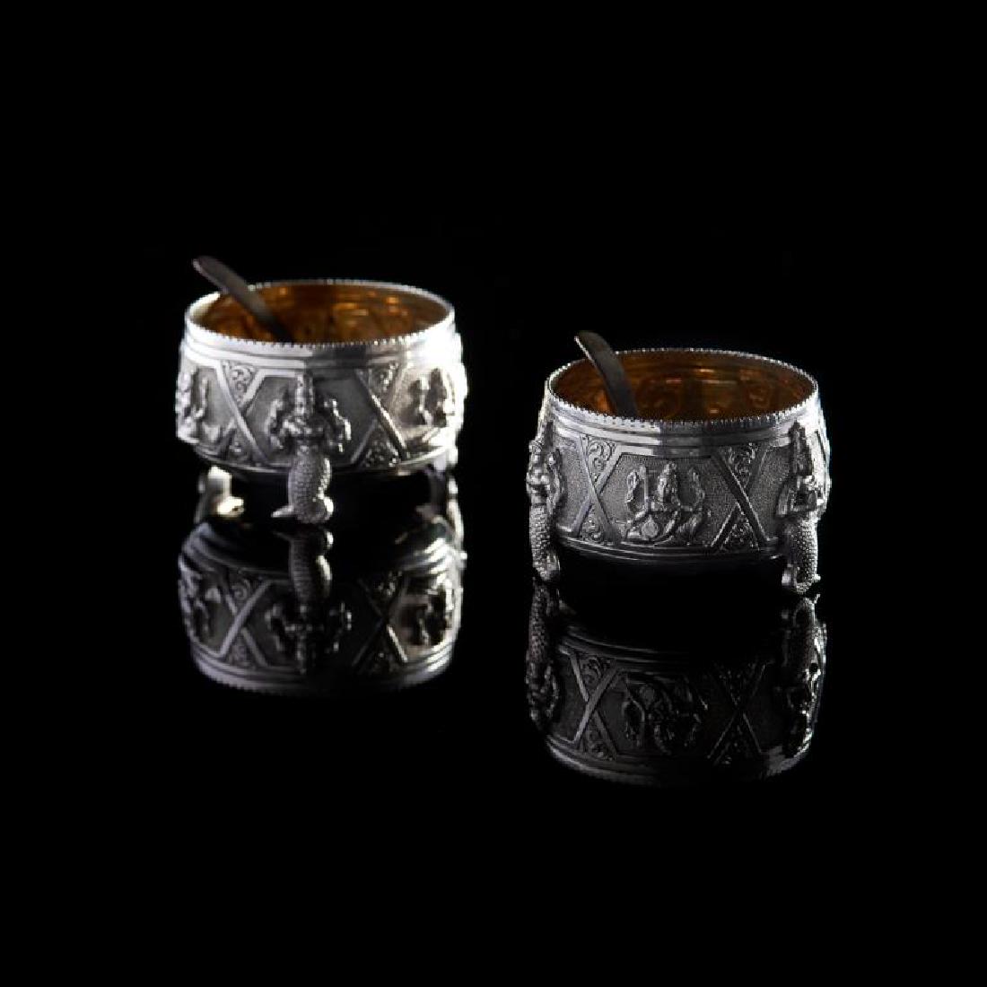 Pair of Indian silver salts (1 of 4)