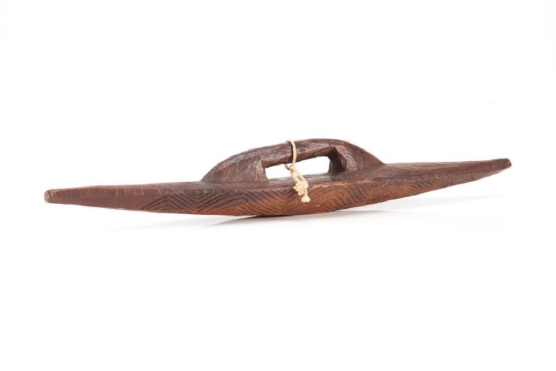 Oceanic Aboriginal artifact: Australian Shield (1 of 7)