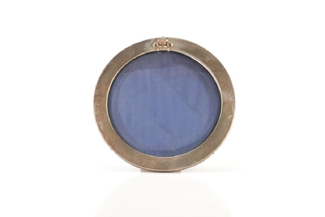 Russian silver picture frame (1 of 5)