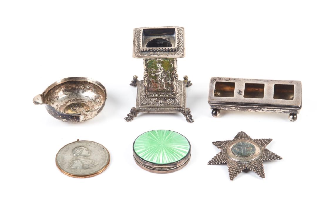 ASSORTED ENGLISH SILVER: Including a Victorian enamel compact, a George III commemorative golden jubilee medallion, a silver Masonic badge, a silver toothpick holder, a star badge, part of a Georgian toddy ladle, and 19th C s