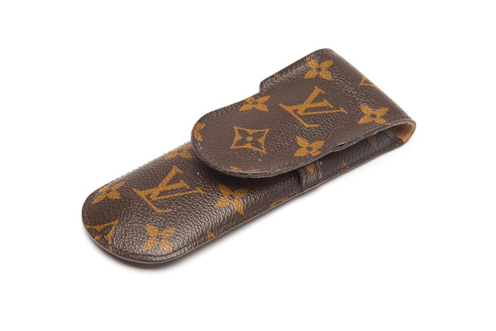 LOUIS VUITTON PEN HOLDER (1 of 5)