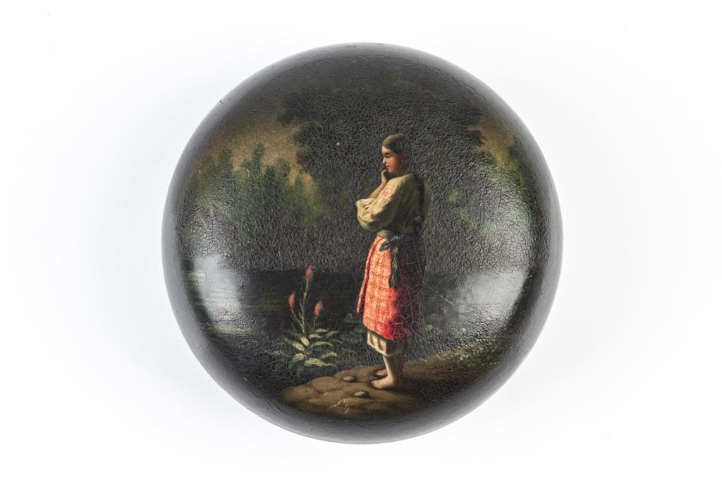 RUSSIAN IMPERIAL LUKUTIN HAND PAINTED LACQUER BOX (1 of 13)