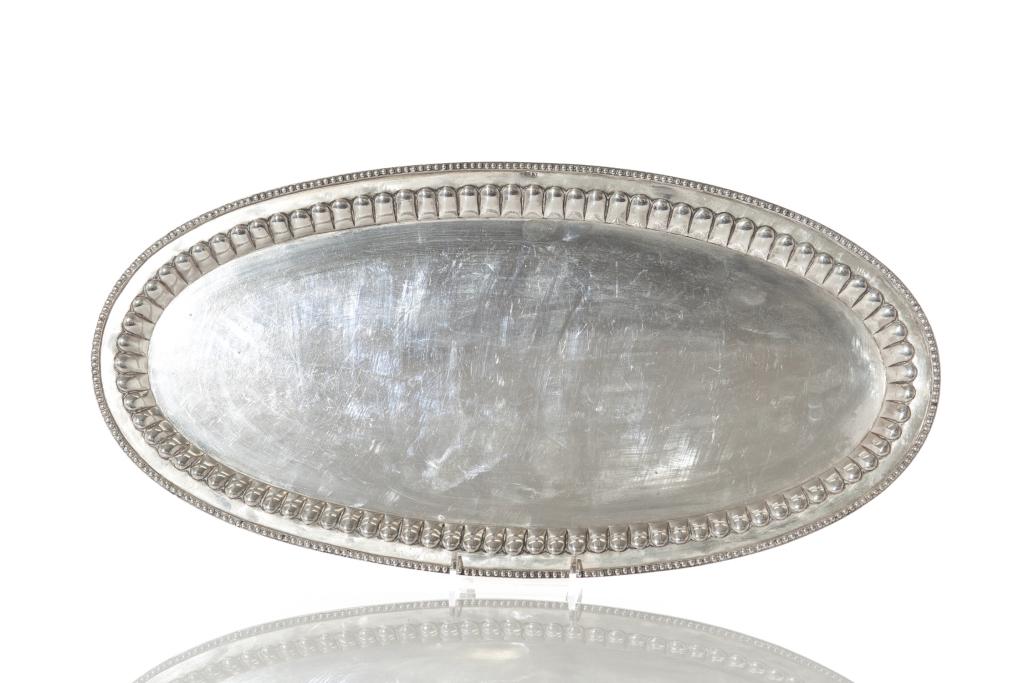 LATE 19TH EARLY 20TH C PORTUGUESE OVAL SILVER TRAY (1 of 2)