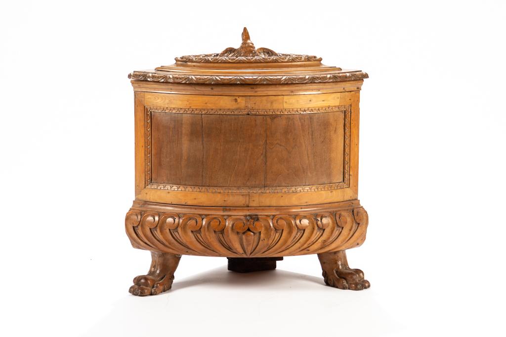 ANTIQUE CONTINENTAL WALNUT CORNER CELLARETTE (1 of 4)