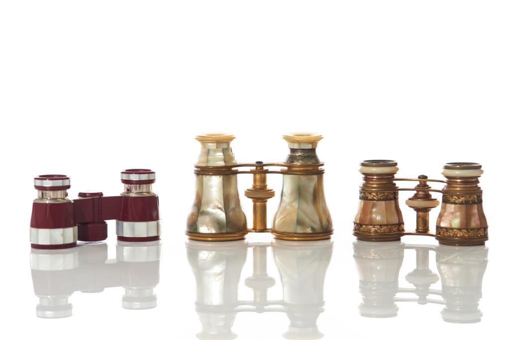 THREE PAIRS OF VINTAGE OPERA BINOCULARS (1 of 5)