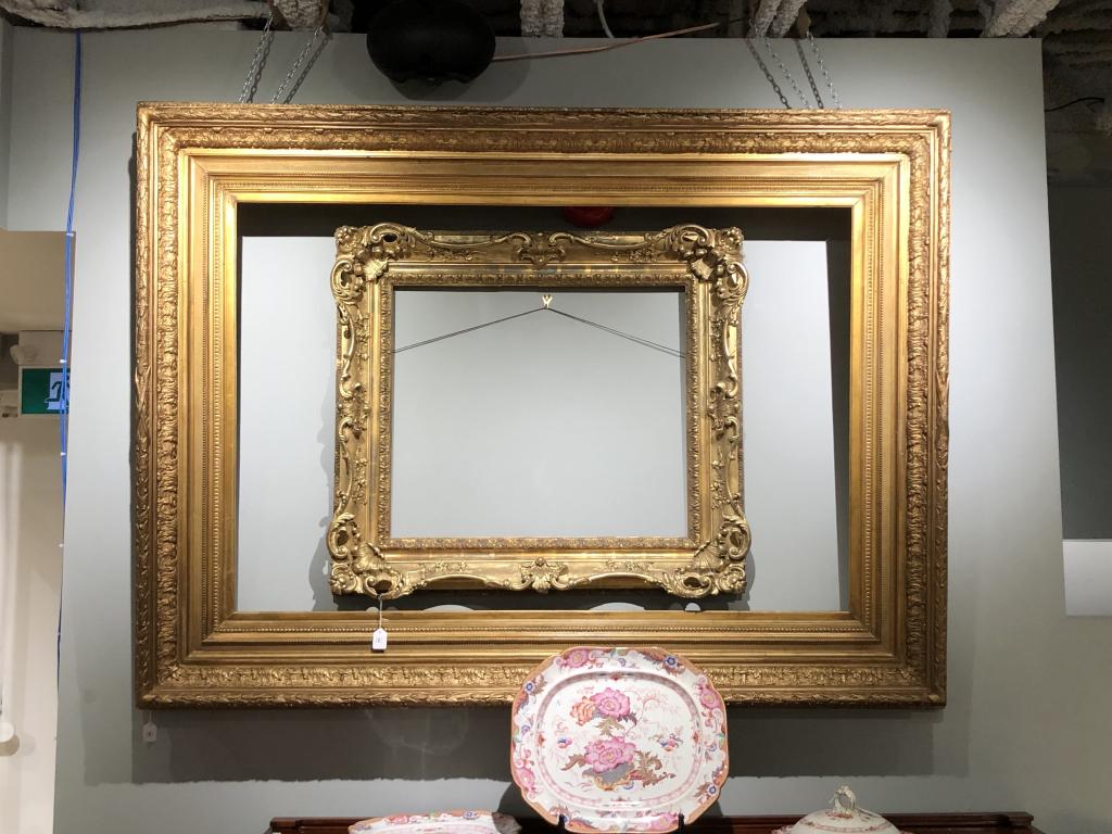 19TH C GESSO GILT FRAME (1 of 5)