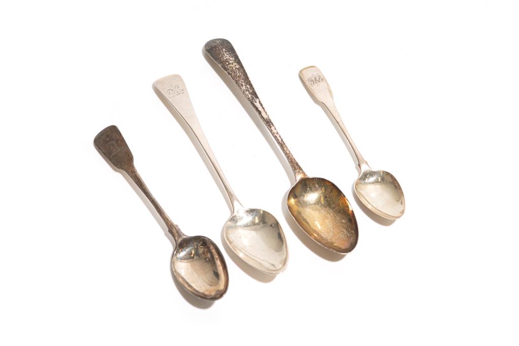 FOUR SILVER SPOONS 186g: Four table spoons, including a George III Irish silver fiddle pattern table spoon (Matthew West, Dublin, 1809), a George III Irish large table spoon (John Power, Dublin, 1792), a fiddle pattern silver