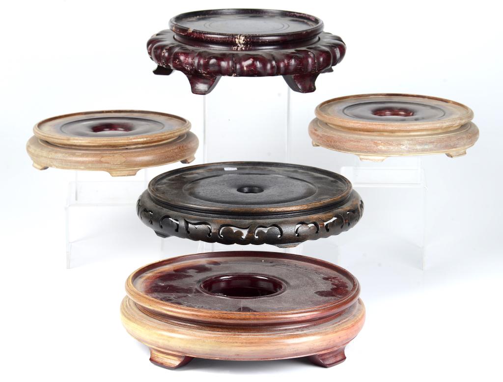 GROUP OF FIVE LARGE CIRCULAR HARDWOOD STANDS (1 of 6)