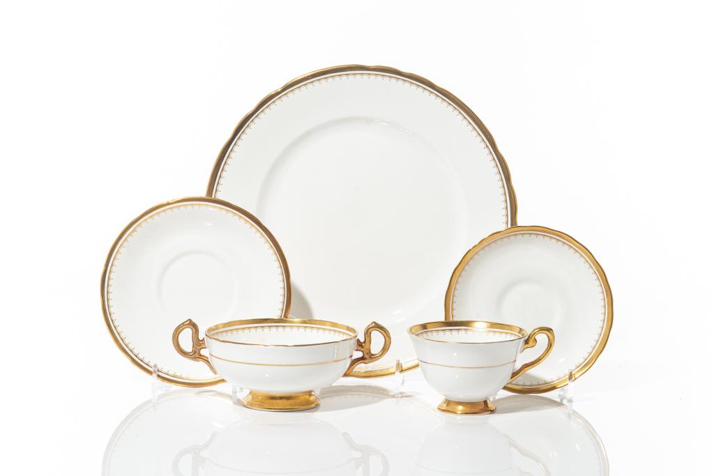 ROYAL CHELSEA EMBASSY DINNER SERVICE: Dinner service for eight. Royal Chelsea, Embassy pattern, English bone china with heavy gold gilding. Stamped on underside. Includes eight dinner plates, eight side plates, eight soup bowlsaucers, eig
