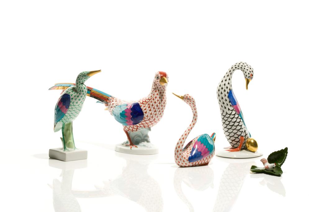 GROUP OF FIVE HEREND PORCELAIN BIRD FIGURES: Hungary, each with inscribed numbers on underside. Including a pheasant (5178), a swan, duck with egg (5936), heron (5177) and miniature bird on a leaf placeholder (6479). Finely painted details,inclu