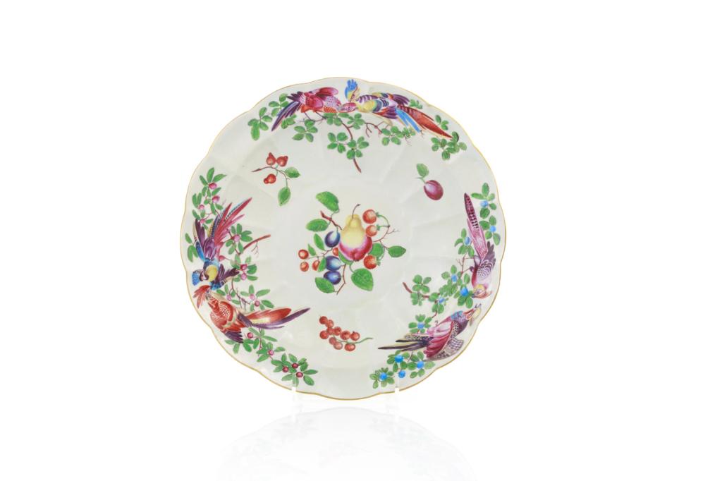 LARGE 18TH C ENGLISH HAND PAINTED PORCELAIN BOWL (1 of 5)