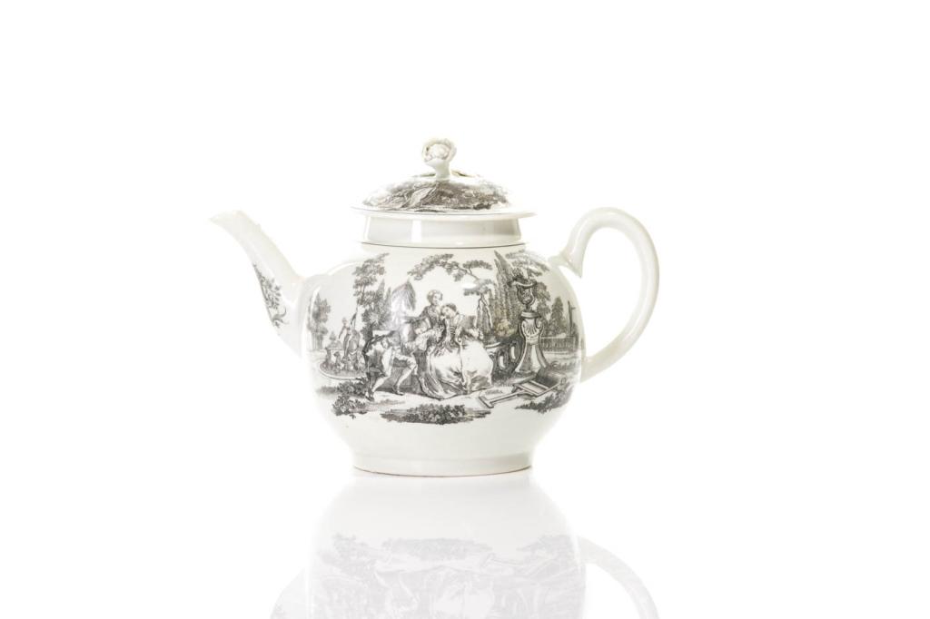 18TH C DR WALL WORCESTER TRANSFER PRINT TEA POT (1 of 5)