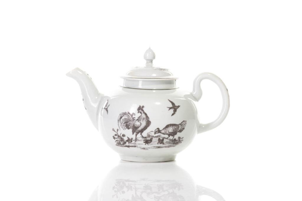18TH C DR. WALL WORCESTER TRANSFER PRINT TEAPOT (1 of 4)