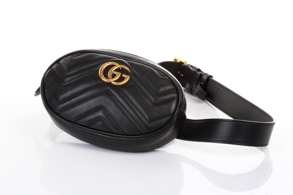 Gucci flat deals fanny pack