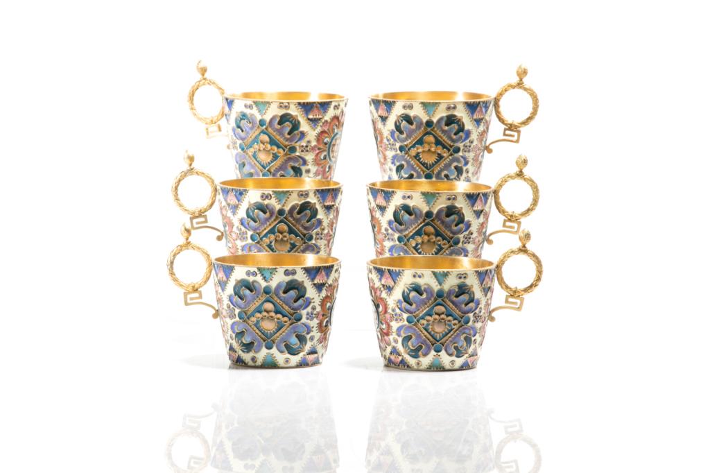 SIX RUSSIAN SILVER GILT & ENAMEL VODKA CUPS, 272g (1 of 3)