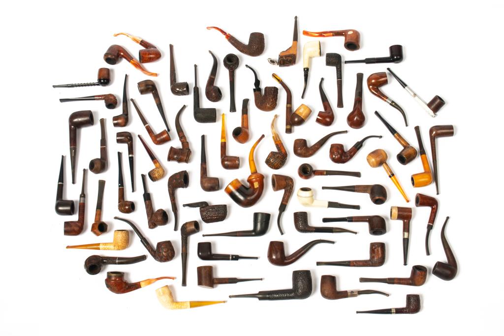 LARGE LOT OF SMOKING PIPES (1 of 8)