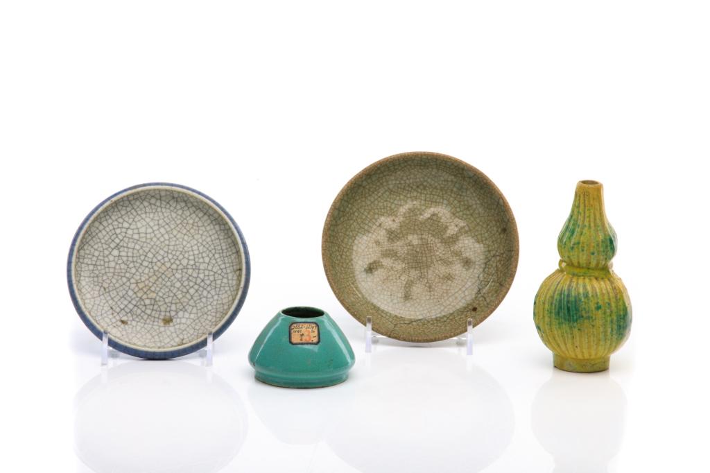 FOUR PIECE CHINESE SCHOLAR: Including a crackled ware dish, a blue glazed washer dish with white crackle interior, a turquoise glazed water pot, and a double gourd form lemon yellow and lime green glazed vase. 18th to 19th C. Di