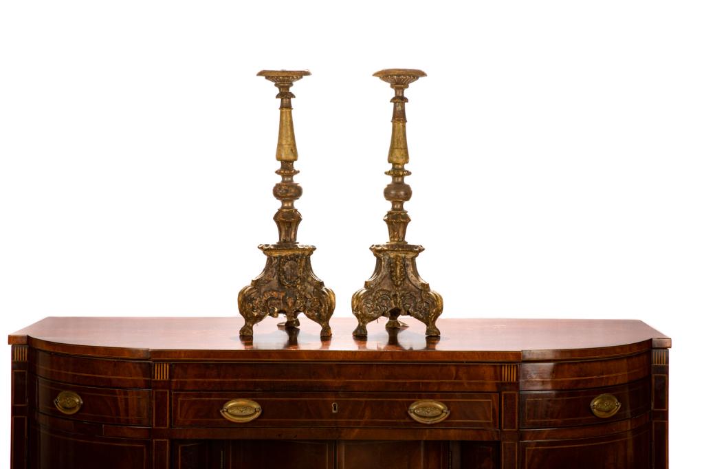 PAIR OF ITALIAN CARVED GILTWOOD PRICKETS: .