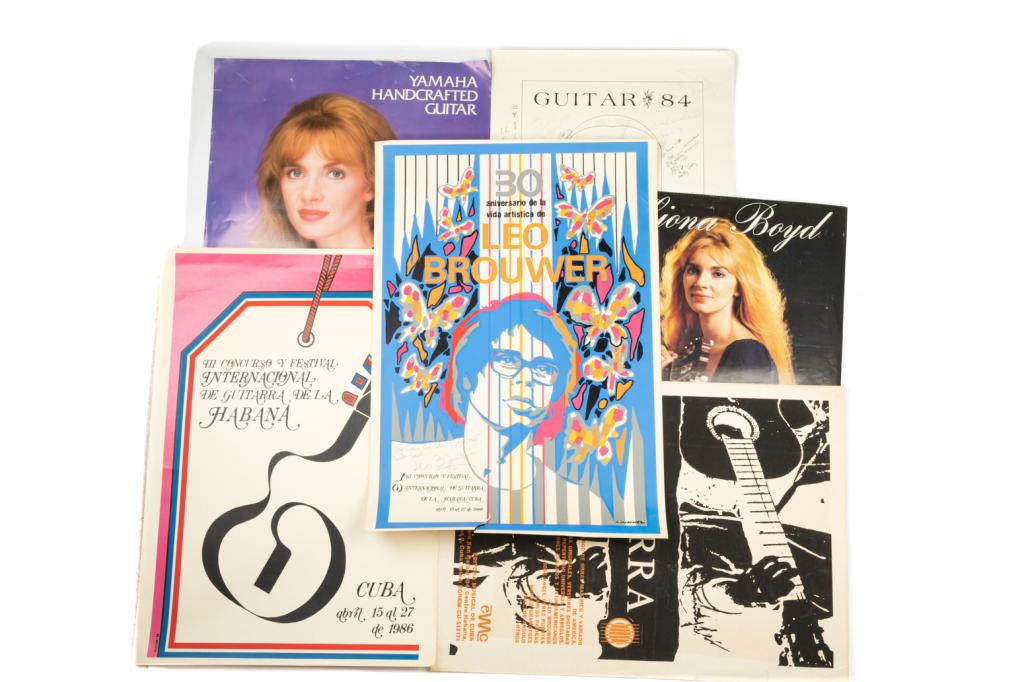 [POSTERS]. A lot of 100+ music posters (1 of 2)