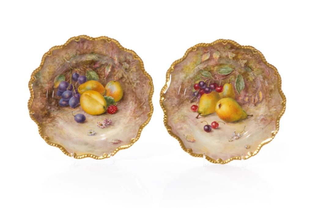 PAIR SIGNED ROYAL WORCESTER PAINTED FRUIT PLATES (1 of 2)