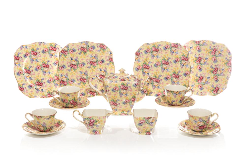 11 PC ROYAL WINTON GRIMWADES CHINTZ 1995 TEA SET (1 of 2)