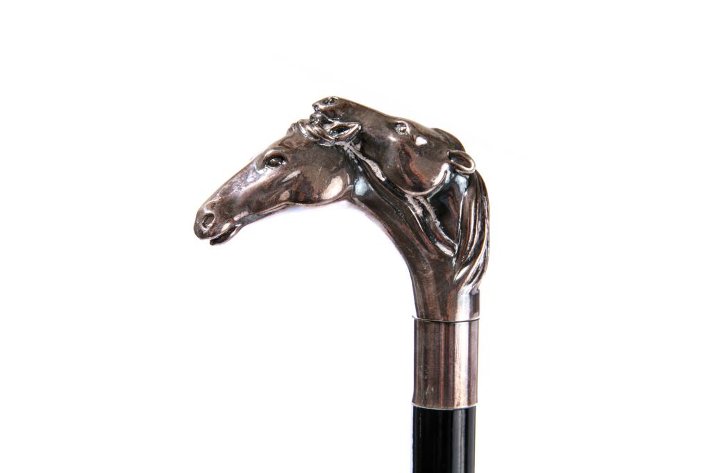DOUBLE HORSE FIGURAL SILVER HANDLE WALKING STICK (1 of 5)