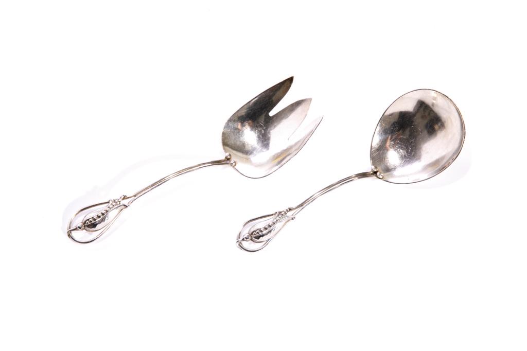 PAIR OF POUL PETERSEN SILVER SALAD SERVERS, 158g (1 of 3)