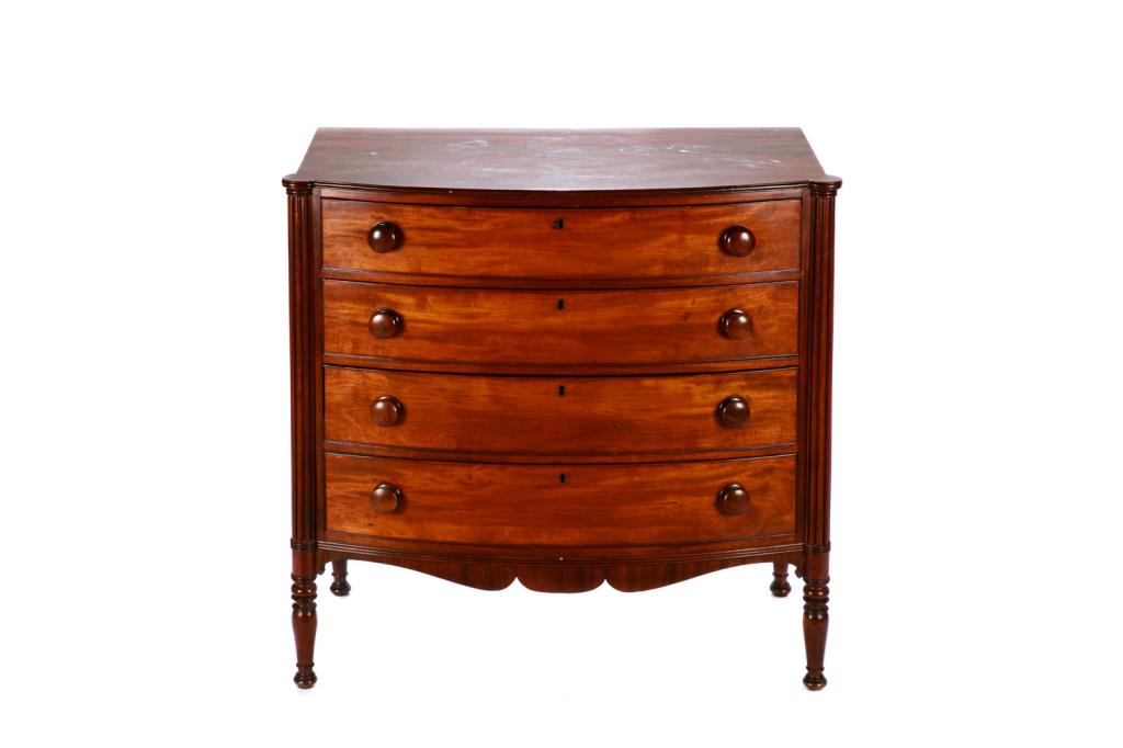 AMERICAN FEDERAL FLAME MAHOGANY CHEST OF DRAWERS (1 of 2)