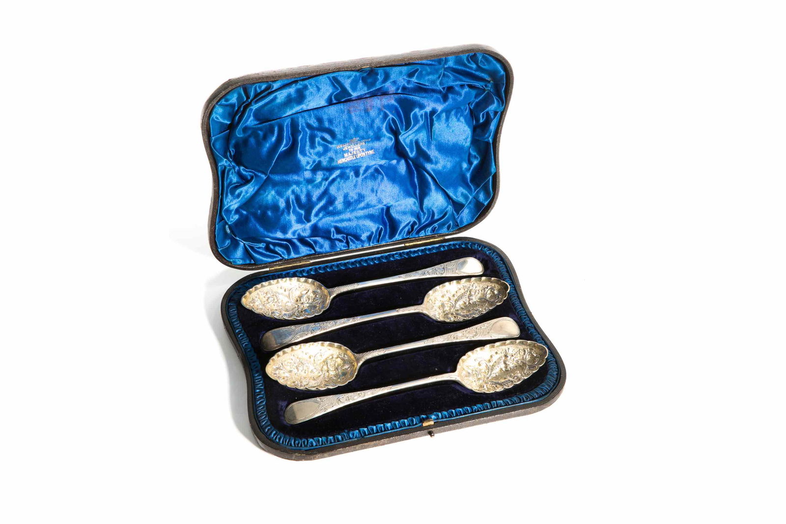 FOUR 19TH C ENGLISH SILVER BERRY SPOONS, 261g (1 of 5)