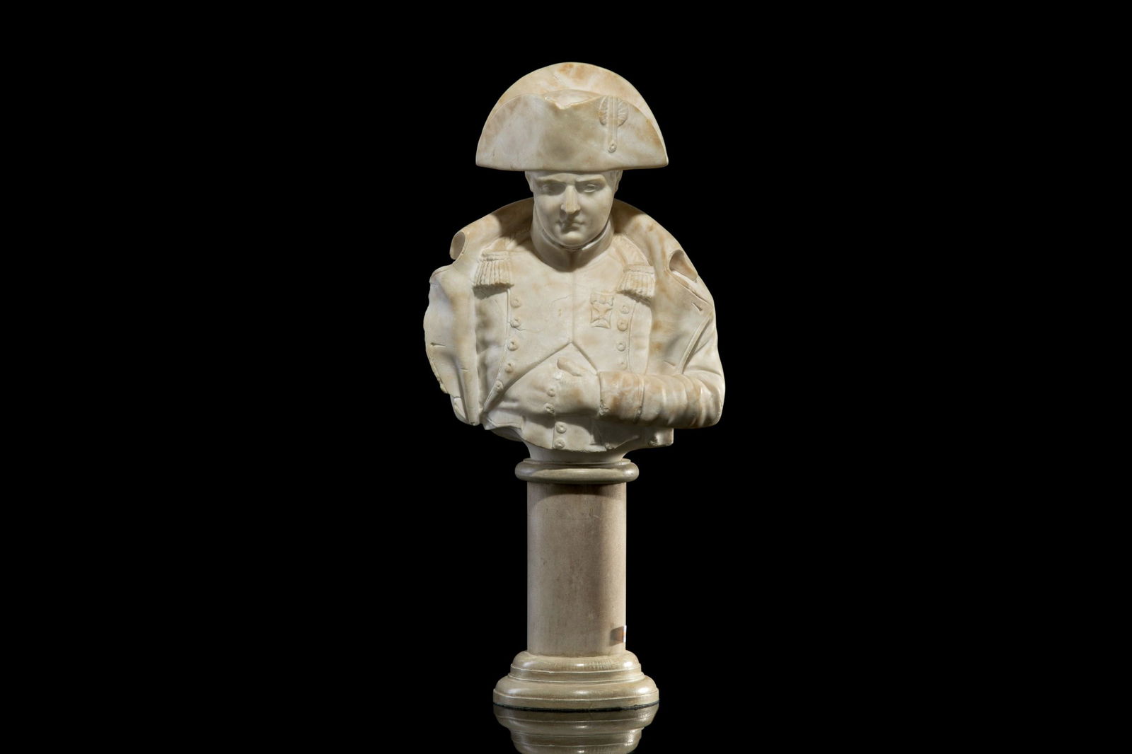ALABASTER BUST OF NAPOLEON (1 of 9)