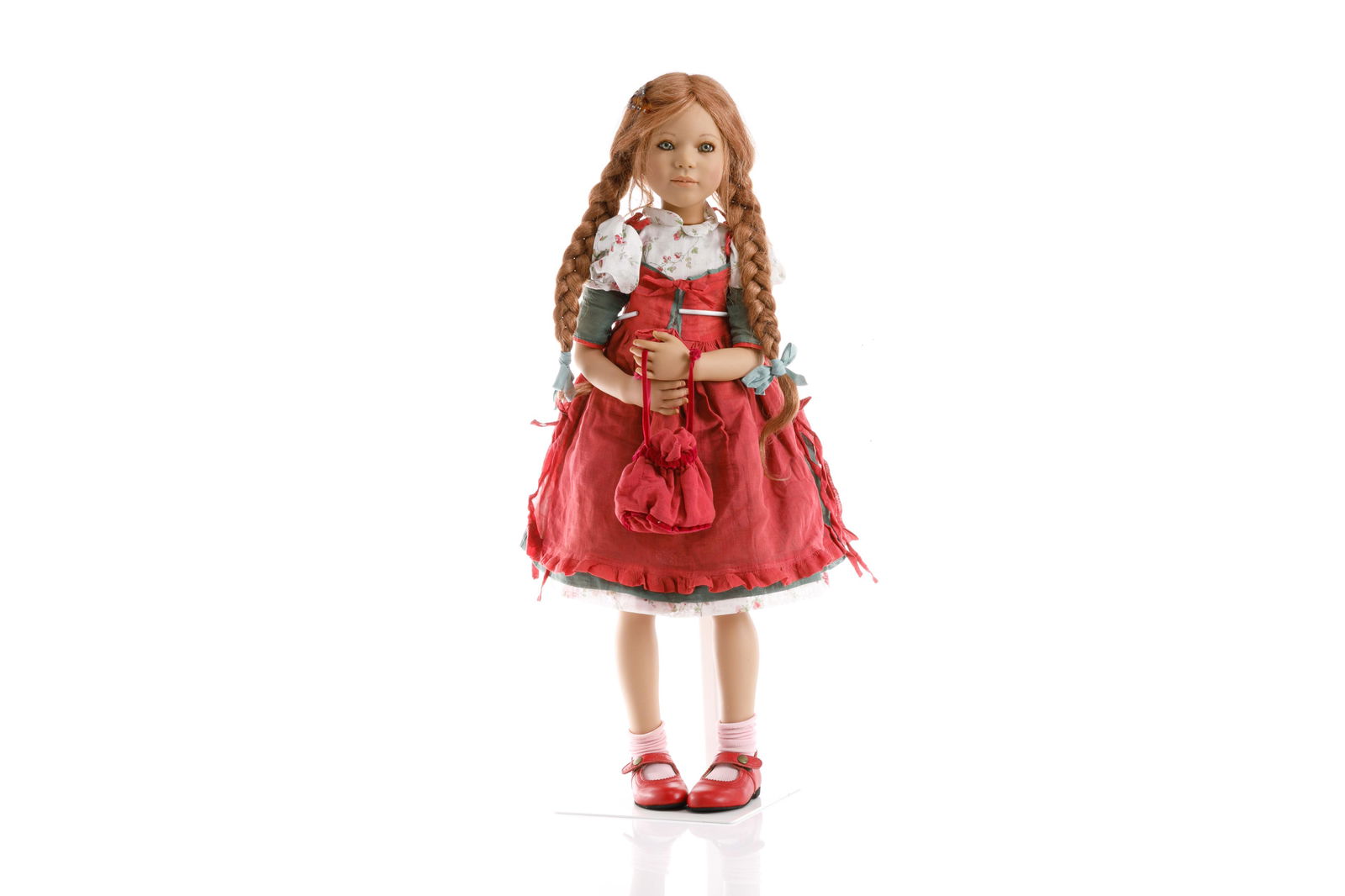 ANNETTE HIMSTEDT COLLECTOR DOLL (1 of 8)
