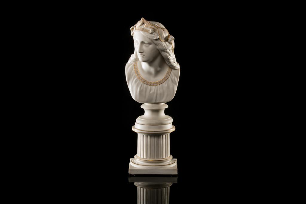 COPELAND PARIAN BUST OF OENONE (1 of 8)