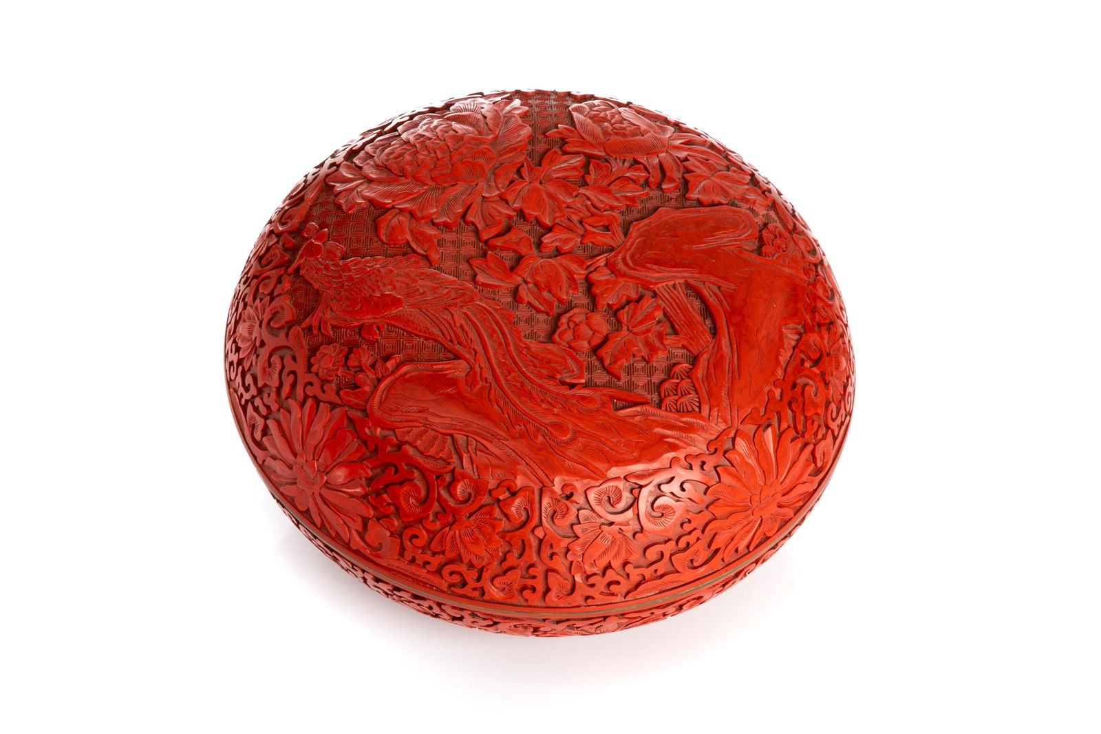 LARGE CHINESE CARVED RED LACQUER BOX (1 of 4)