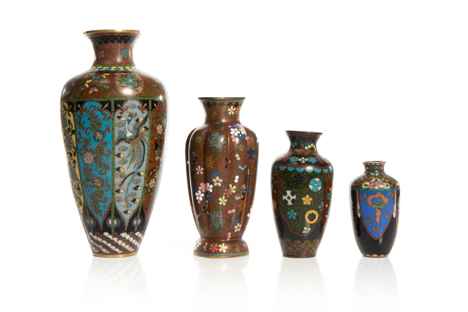 FOUR JAPANESE  CLOISONNE VASES, MEIJI PERIOD (1 of 1)