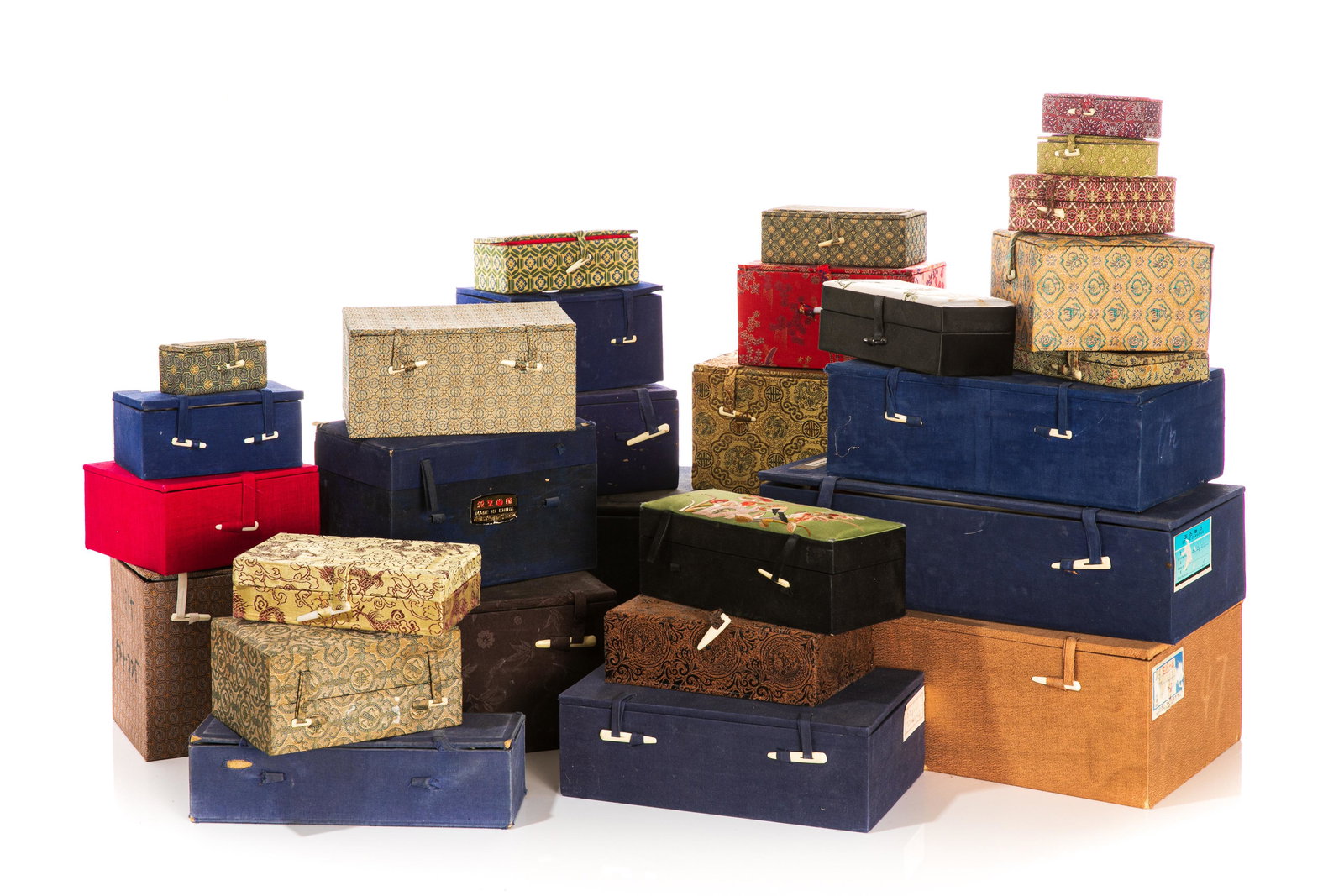 LOT OF CHINESE STORAGE BOXES (1 of 1)