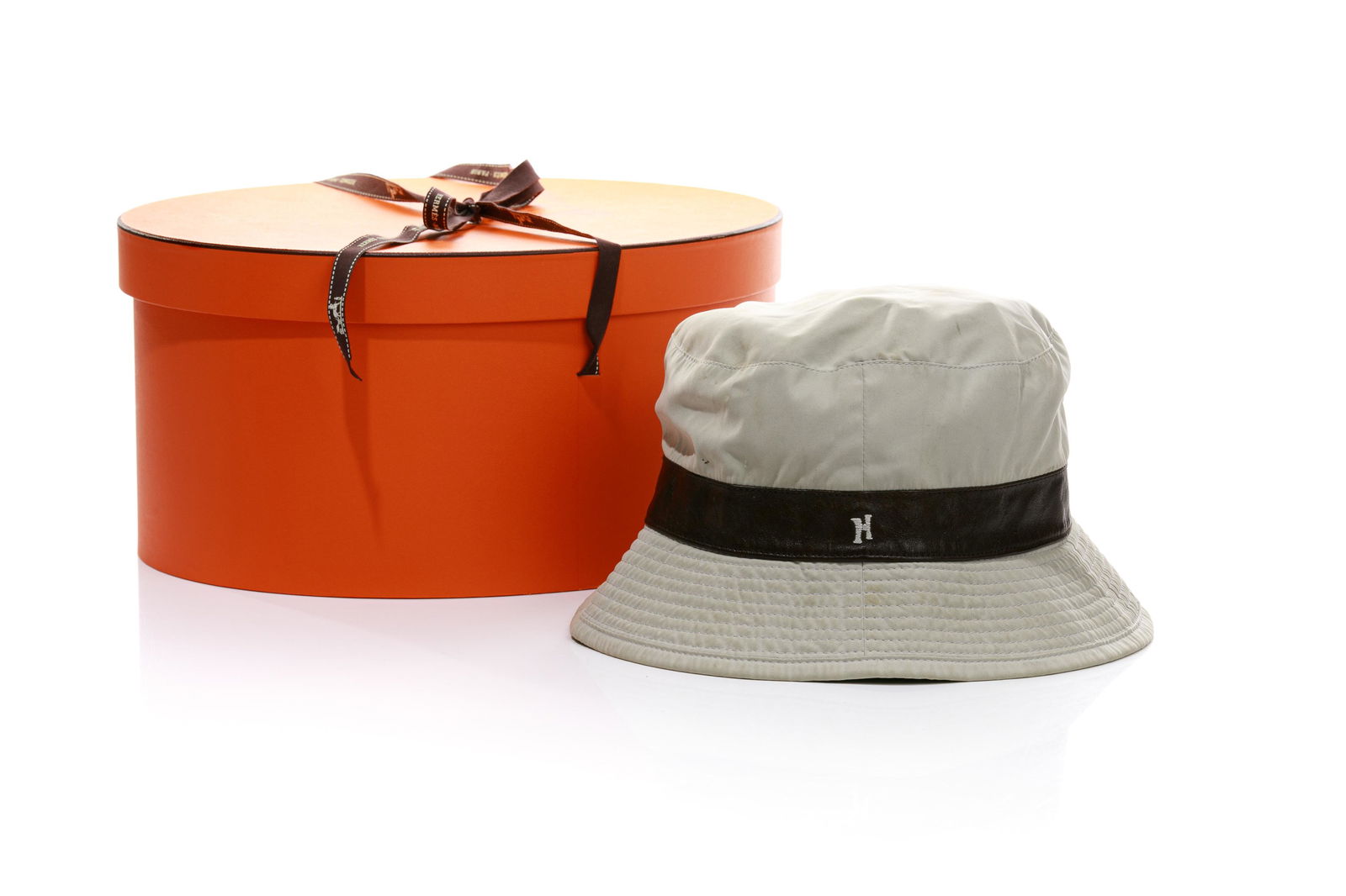 HERMES ULTRASUEDE & LEATHER HAT (1 of 3)