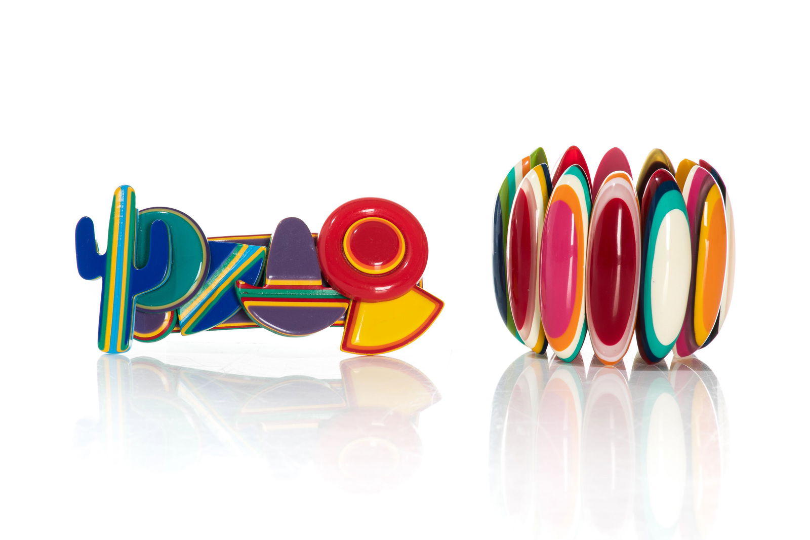 VINTAGE SOBRAL LUCITE BRACELET & LUCITE HAIR CLIP (1 of 3)