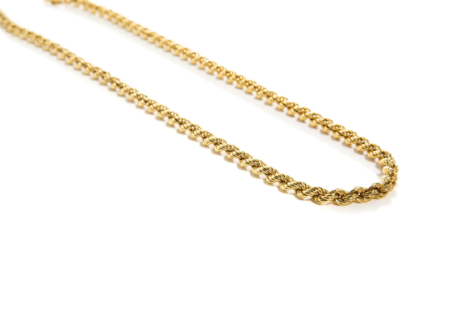 GOLD TWISTED ROPE NECKLACE (1 of 1)