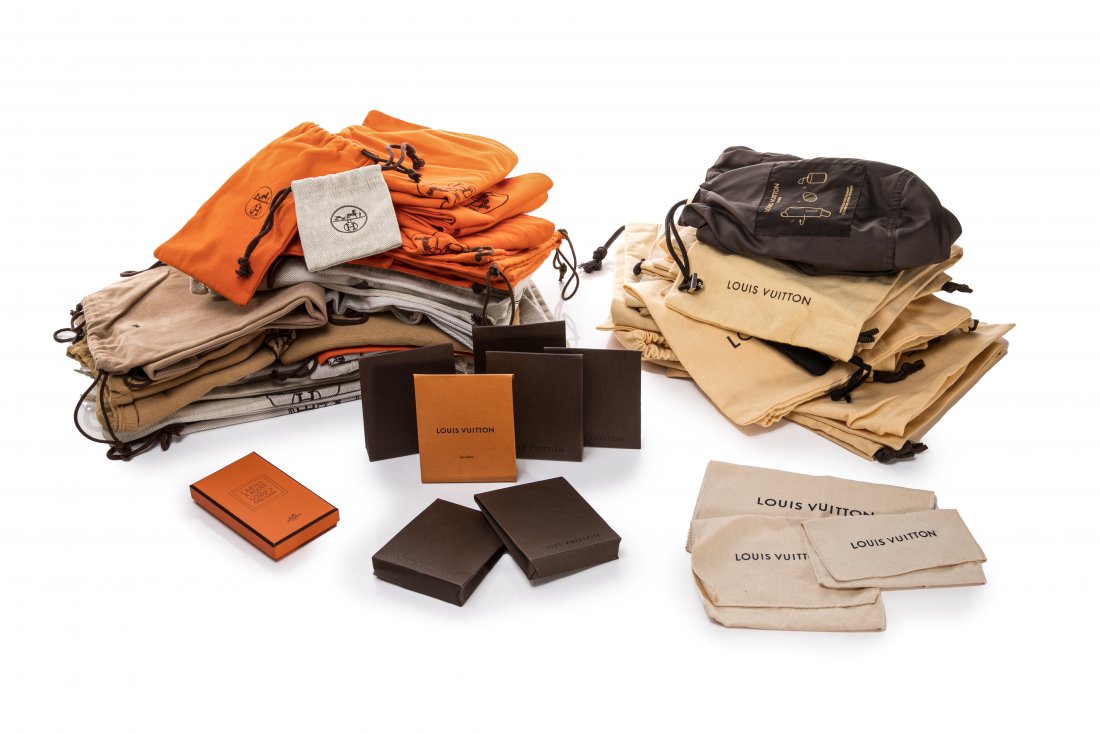 ASSORTMENT OF HERMES AND LOUIS VUITTON DUST BAGS (1 of 5)