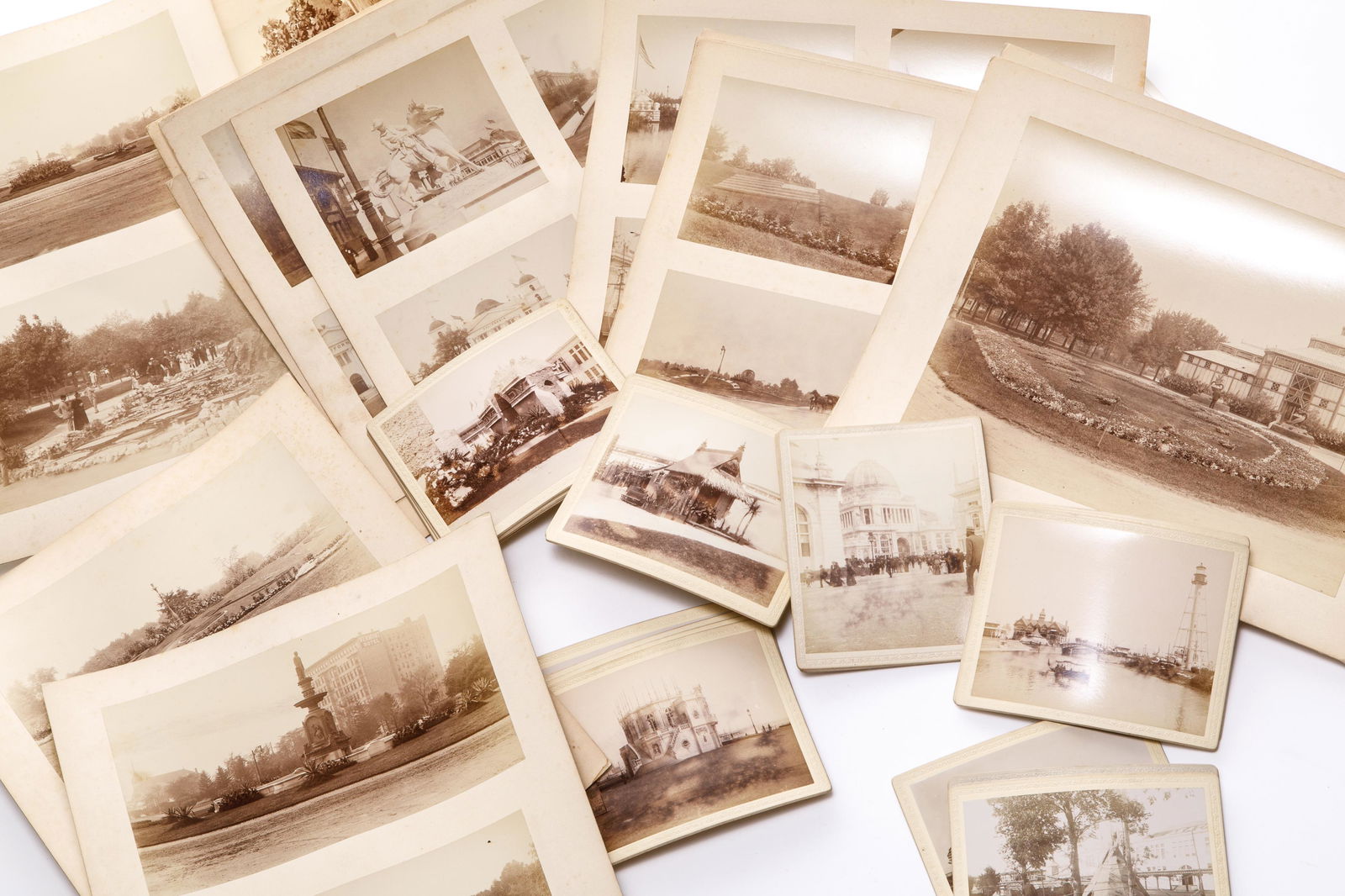 [WORLD'S FAIR - CHICAGO] EDWIN TERRASS PHOTOGRAPHS (1 of 1)