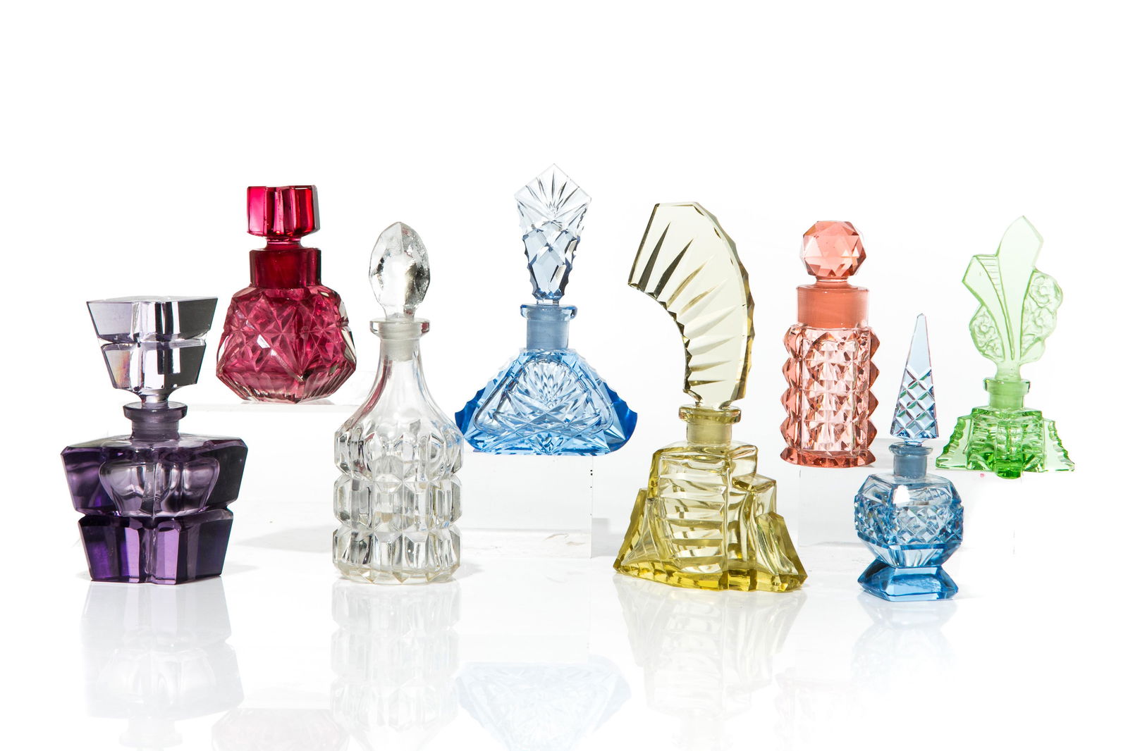 EIGHT VINTAGE GLASS SCENT BOTTLES (1 of 2)
