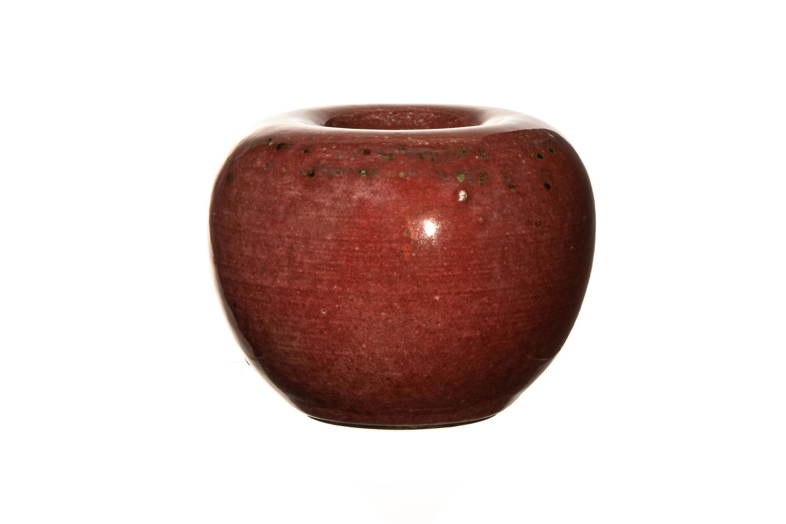 KANGXI PEACHBLOOM GLAZED PORCELAIN WATER POT (1 of 3)
