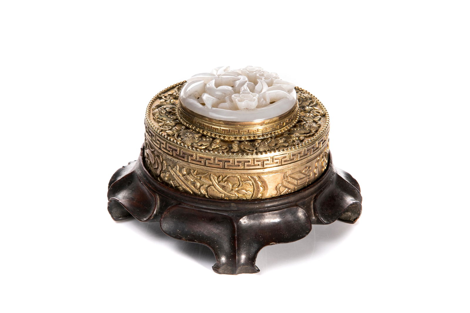 FINE CHINESE SILVER GILT BOX INLAID WHITE JADE PLAQUE (1 of 8)