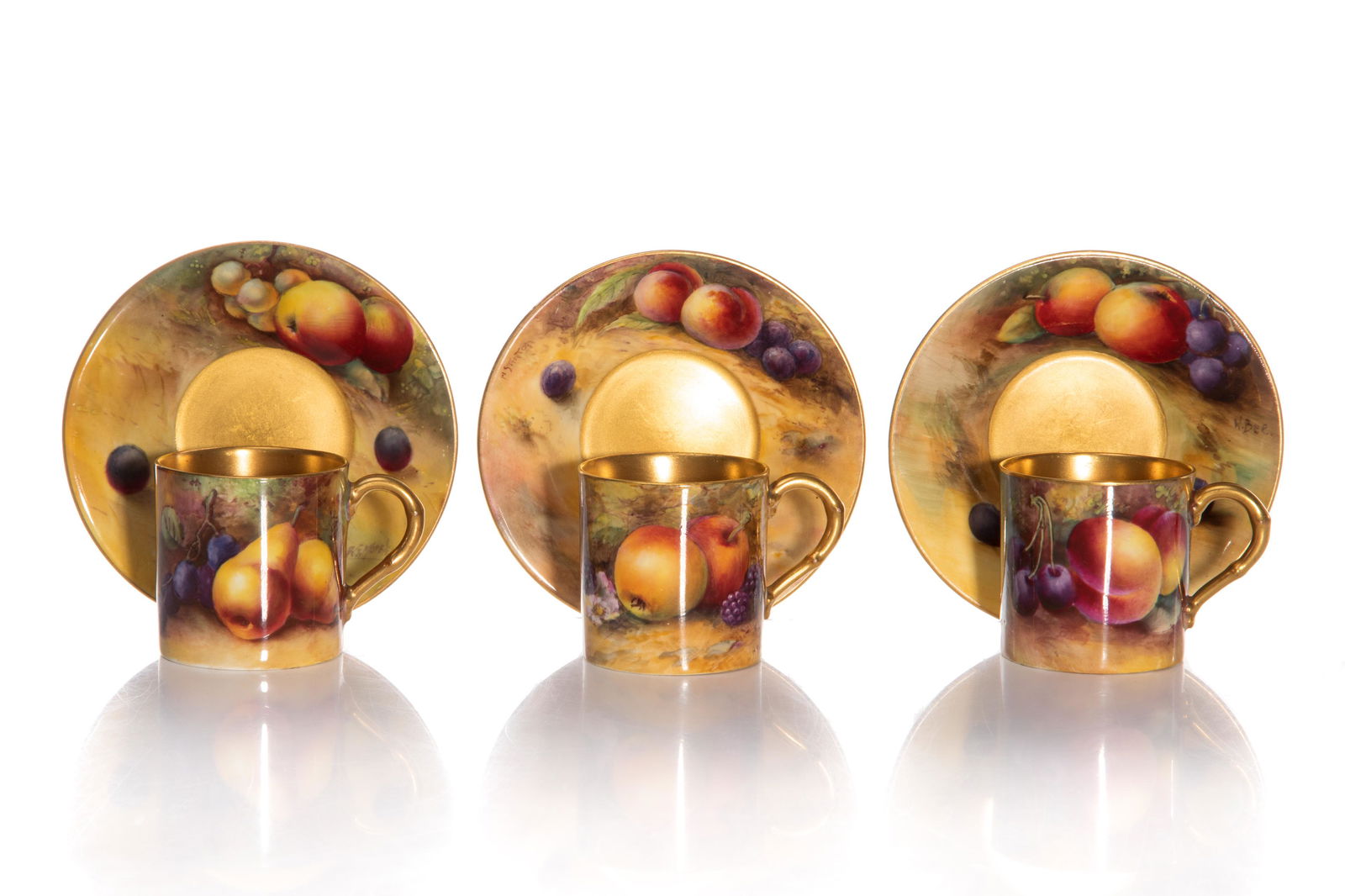 THREE ROYAL WORCESTER FRUIT & GOLD CUPS & SAUCERS (1 of 5)