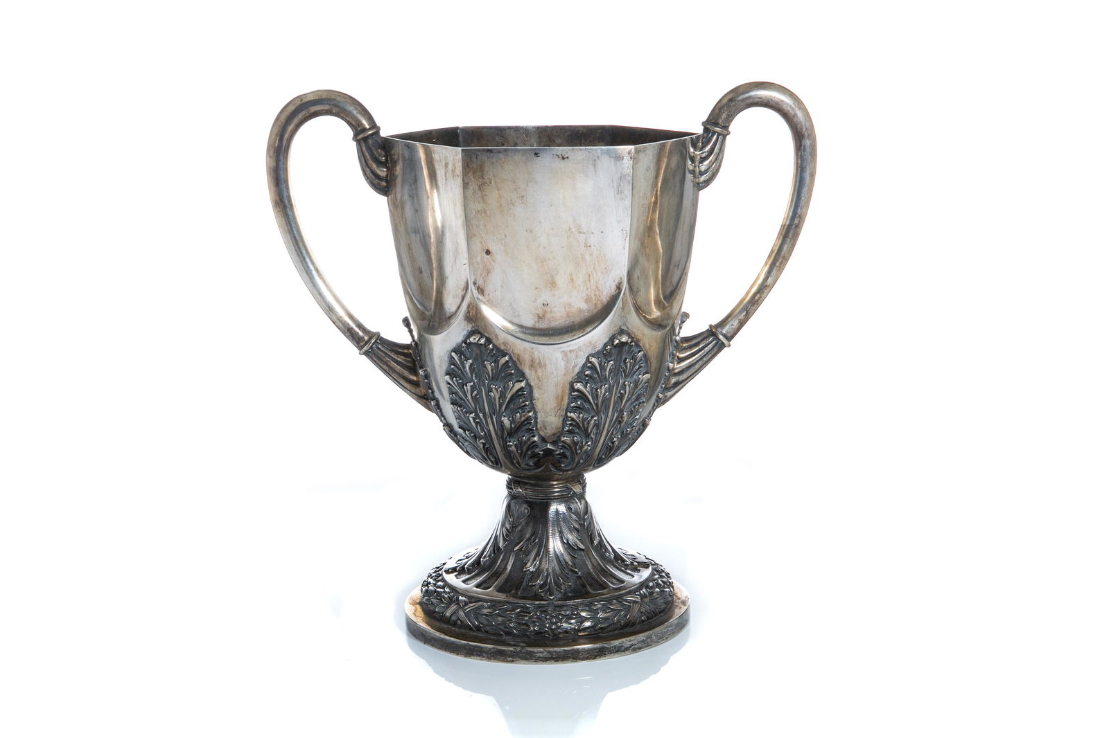 LARGE GERMAN SILVER VASE, 1,508g (1 of 5)