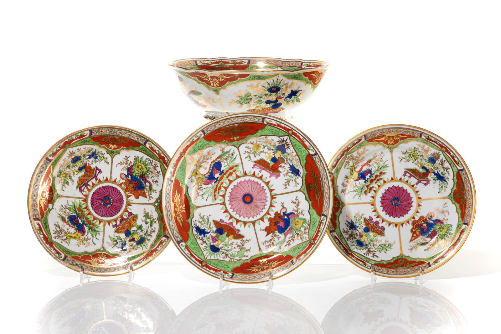 FOUR DRAGON IN COMPARTMENT PORCELAIN PIECES (1 of 3)