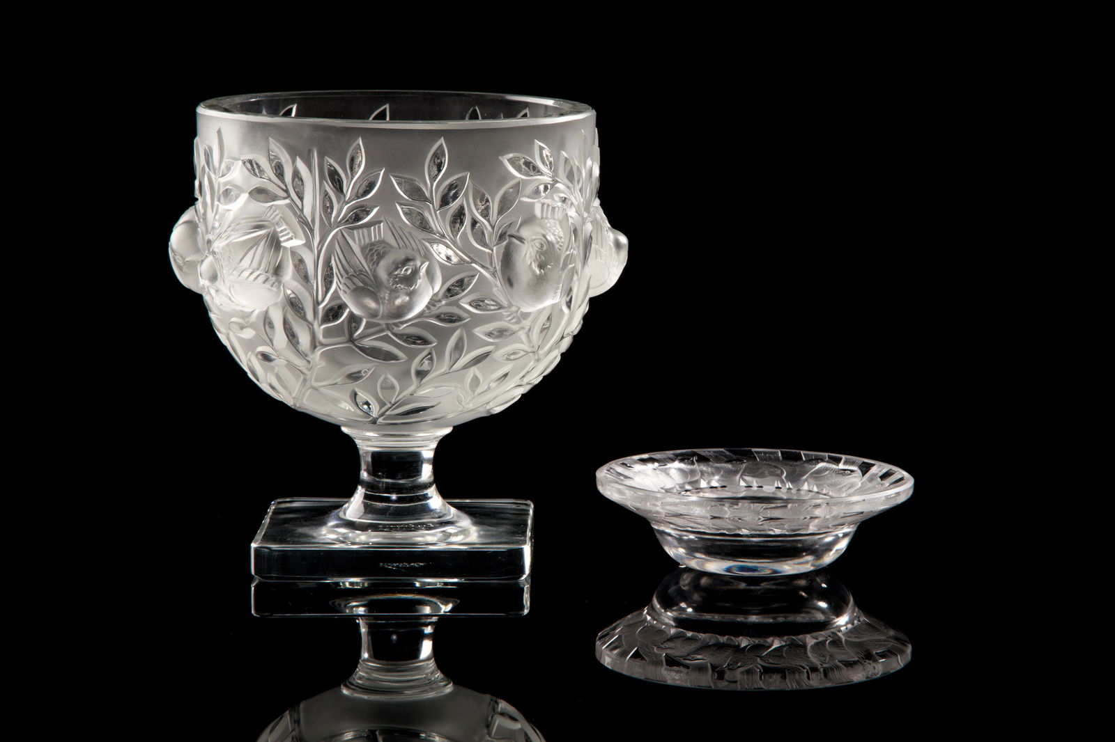 TWO LALIQUE FRANCE GLASS DECORATIVE ACCESSORIES (1 of 8)